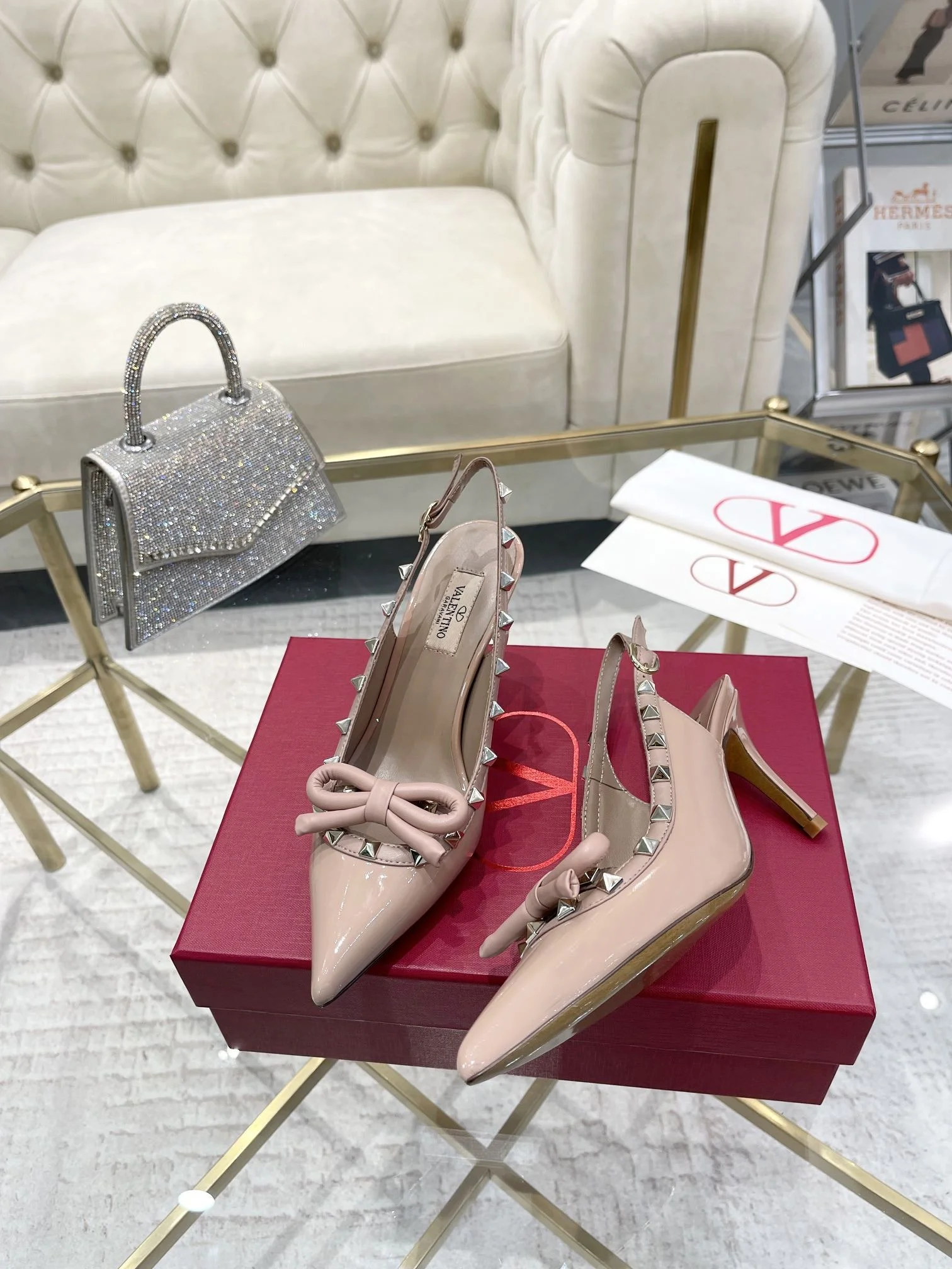 Valentino Sandals Trendsetting 36044