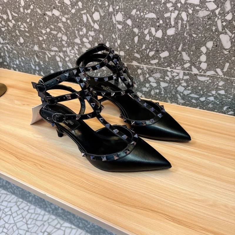 Valentino Sandals Comfortable 36030