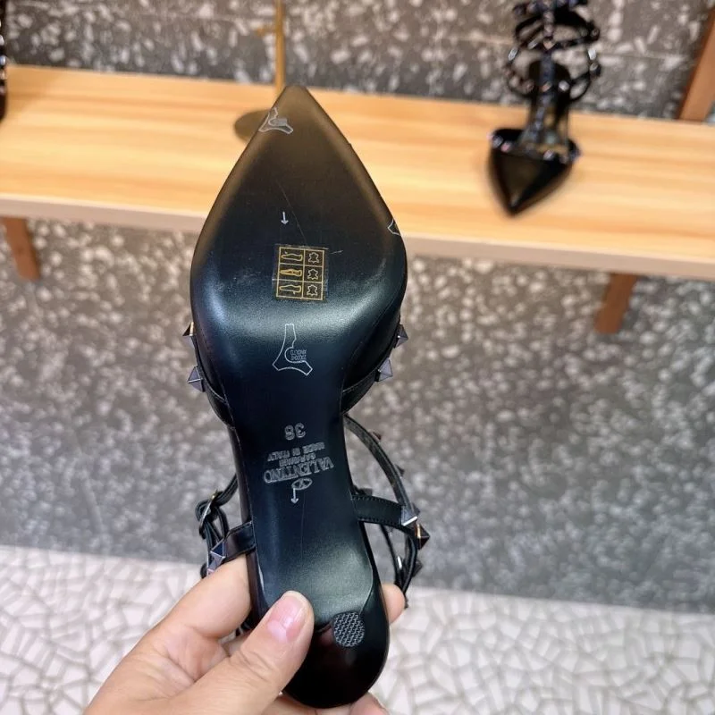 Valentino Sandals Comfortable 36030