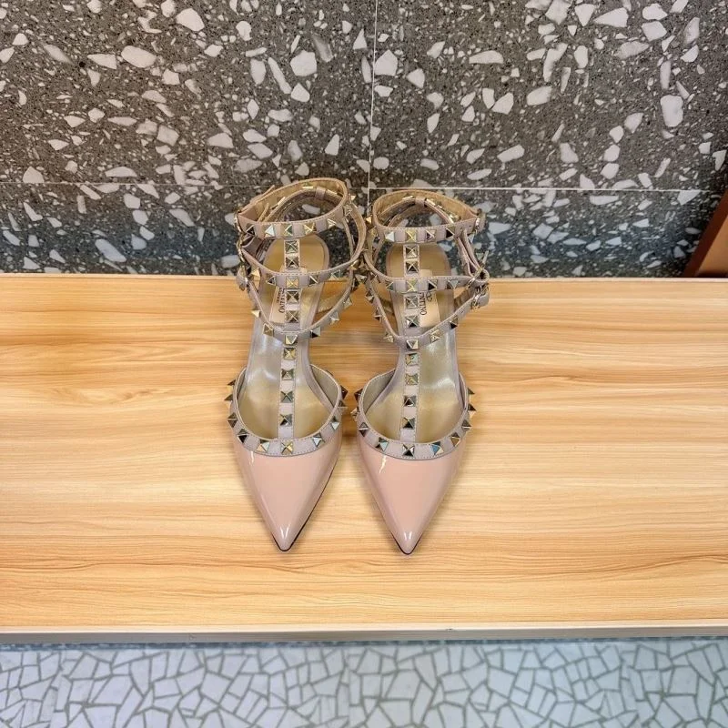 Valentino Sandals Sporty 36016