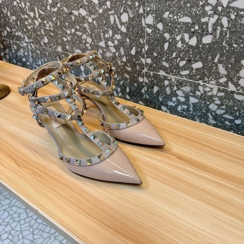 Valentino Sandals Sporty 36016