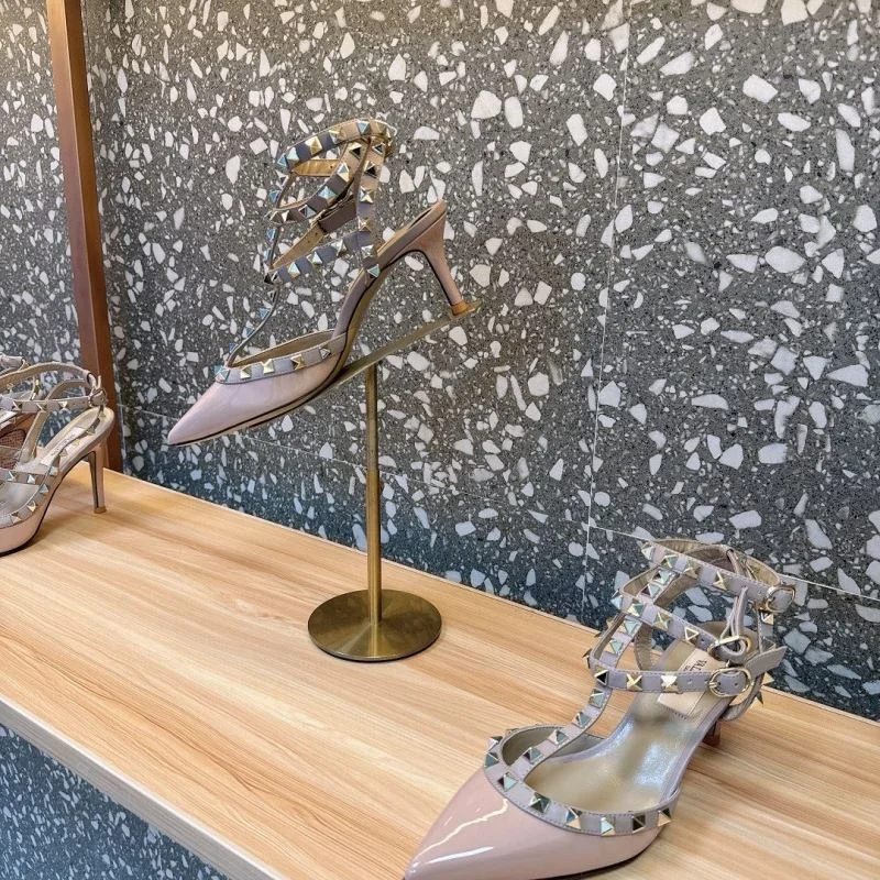 Valentino Sandals Sporty 36016