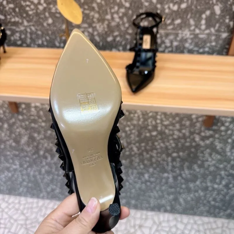 GoAnywhere Valentino Sandals 36010