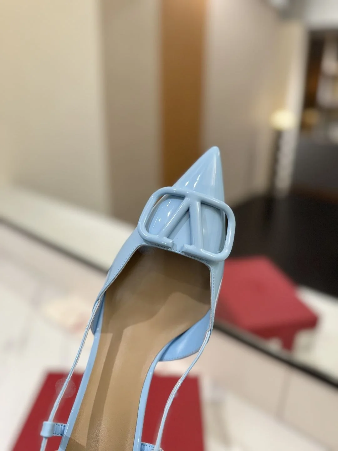 Valentino Sandals Comfortable 36005