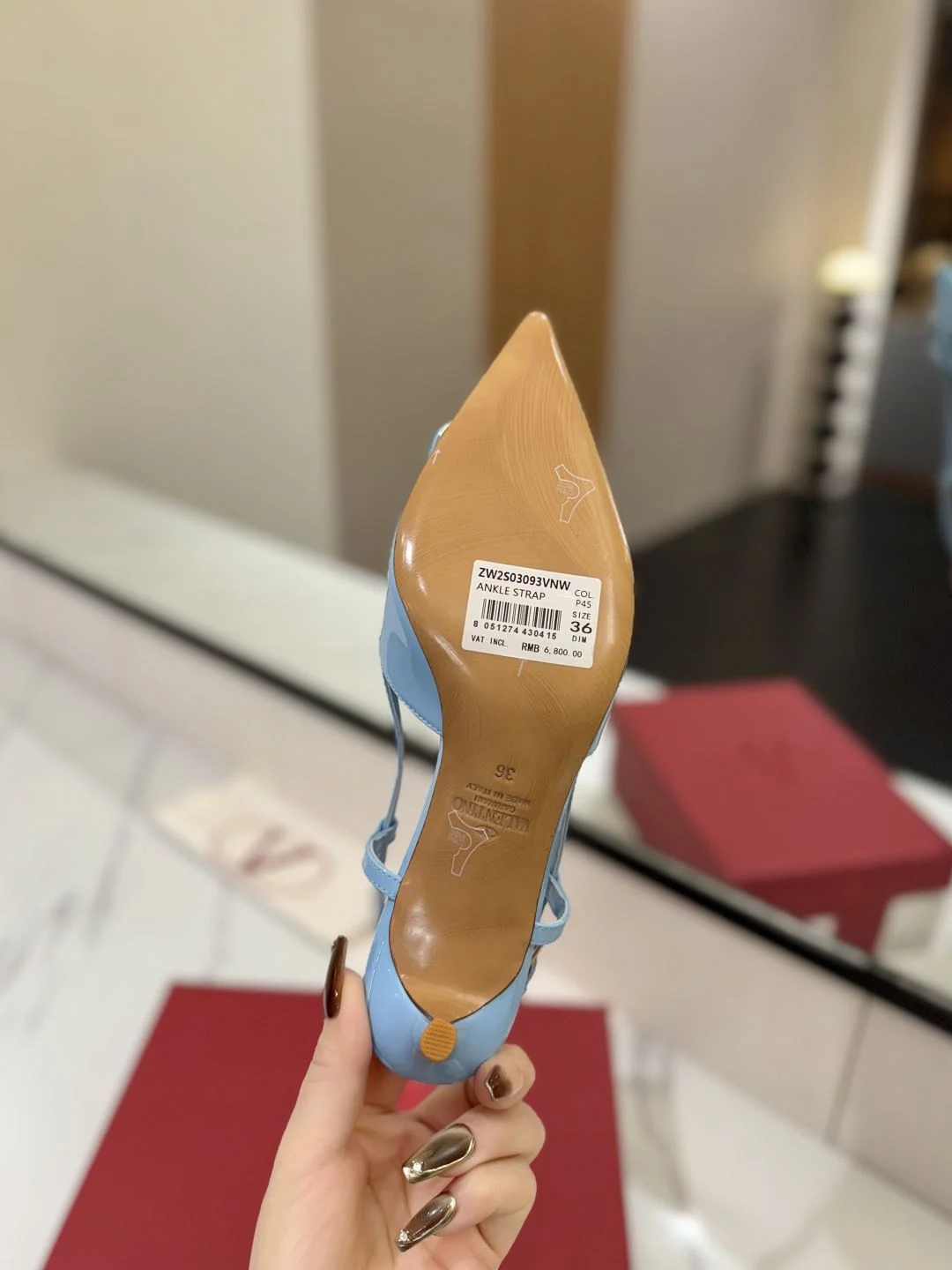 Valentino Sandals Comfortable 36005