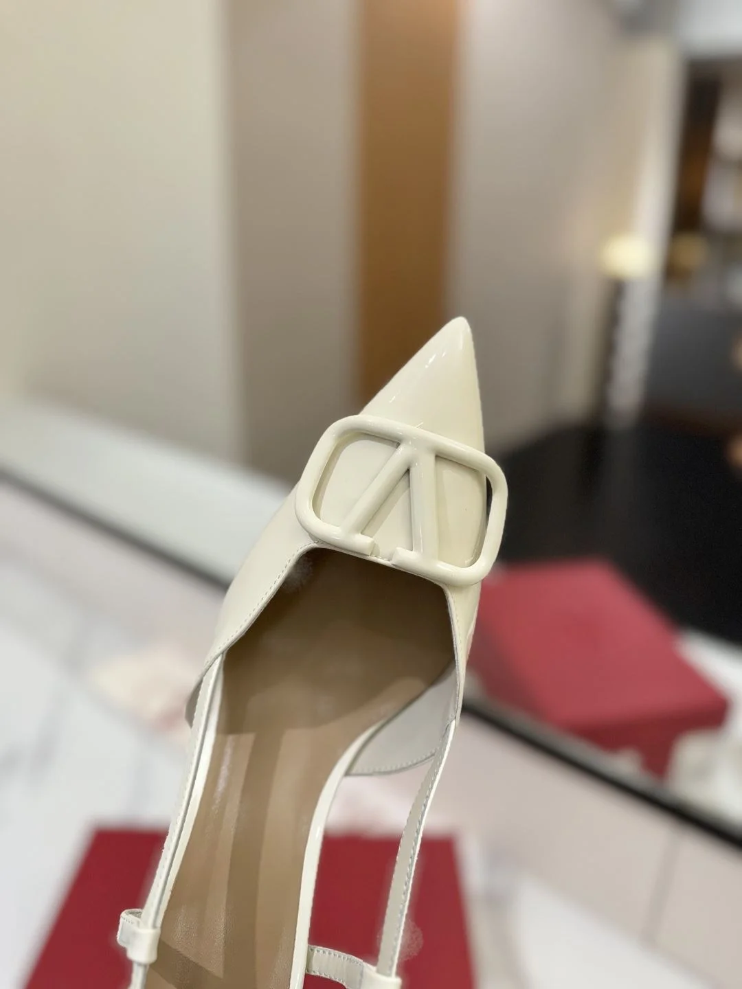 Valentino Sandals Comfortable 35998