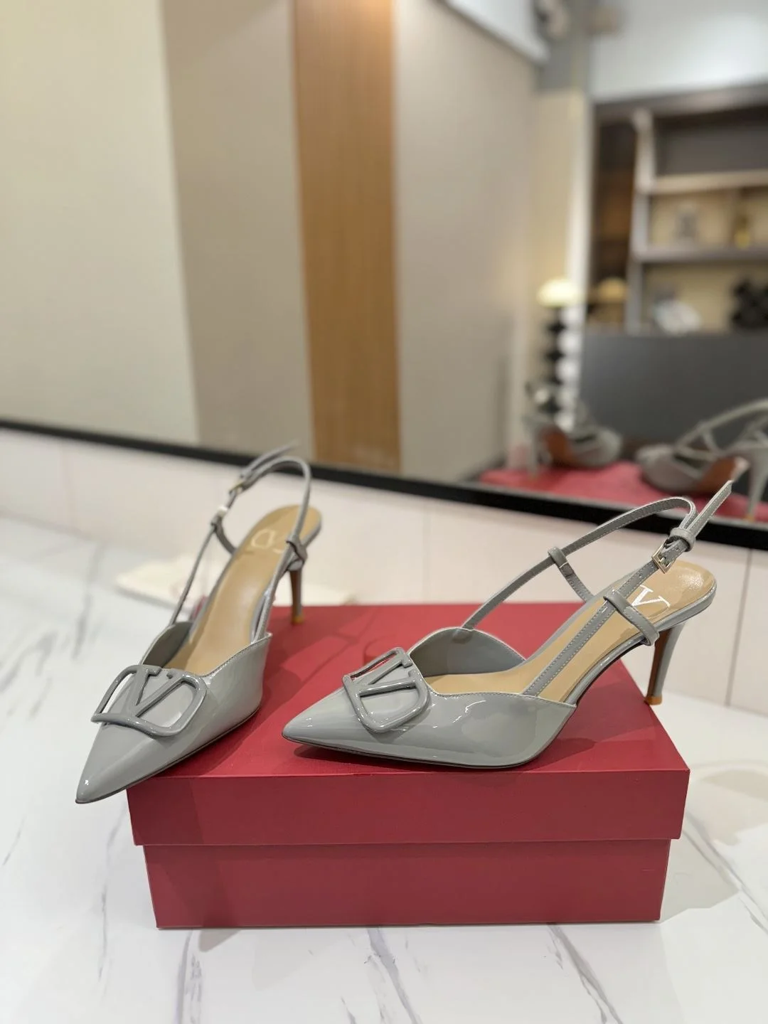Bright Valentino Sandals 35995