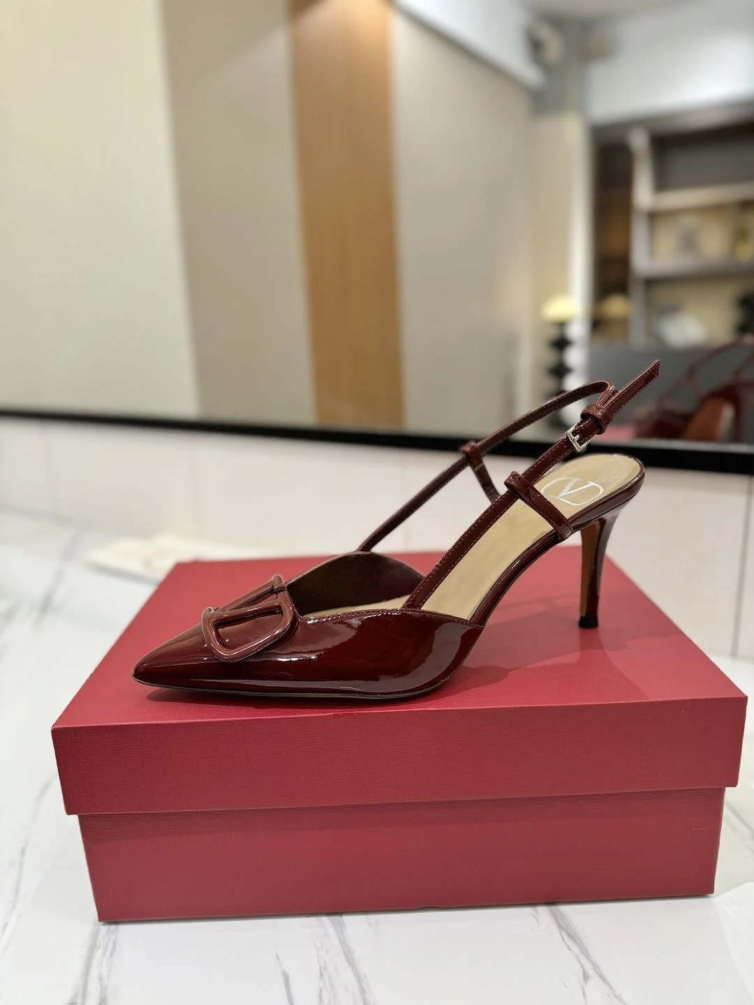 Valentino Sandals FashionForward 35997