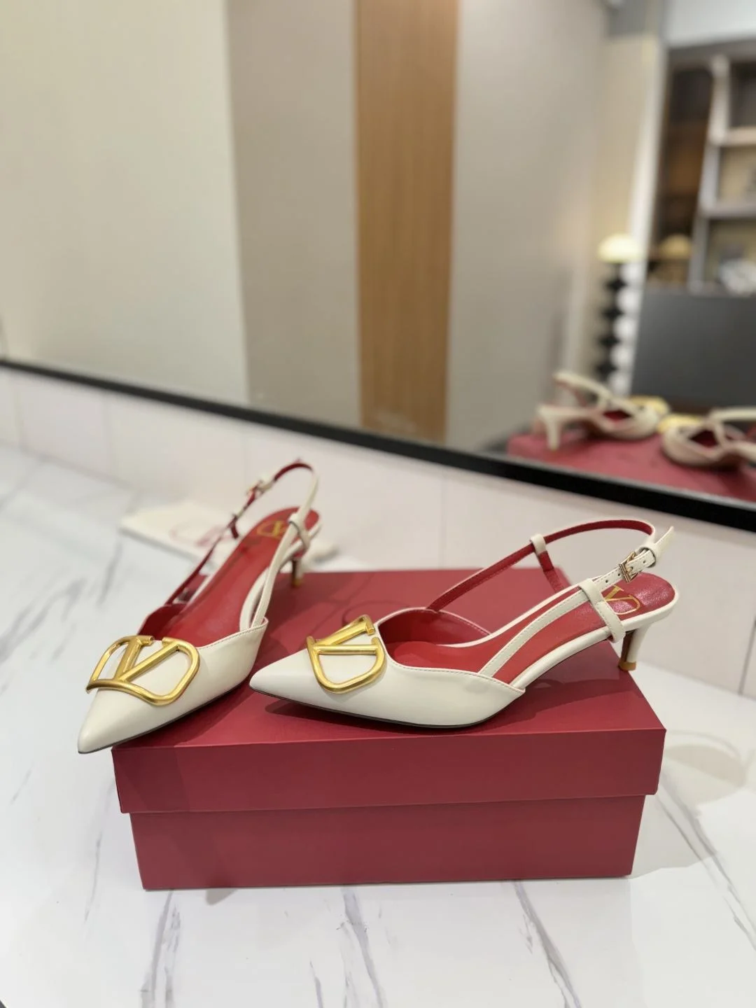 Sustainable Valentino Sandals 35994