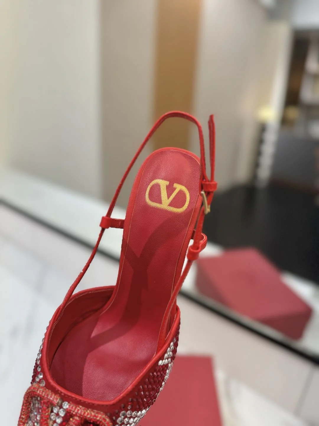 Valentino Sandals Comfortable 35962