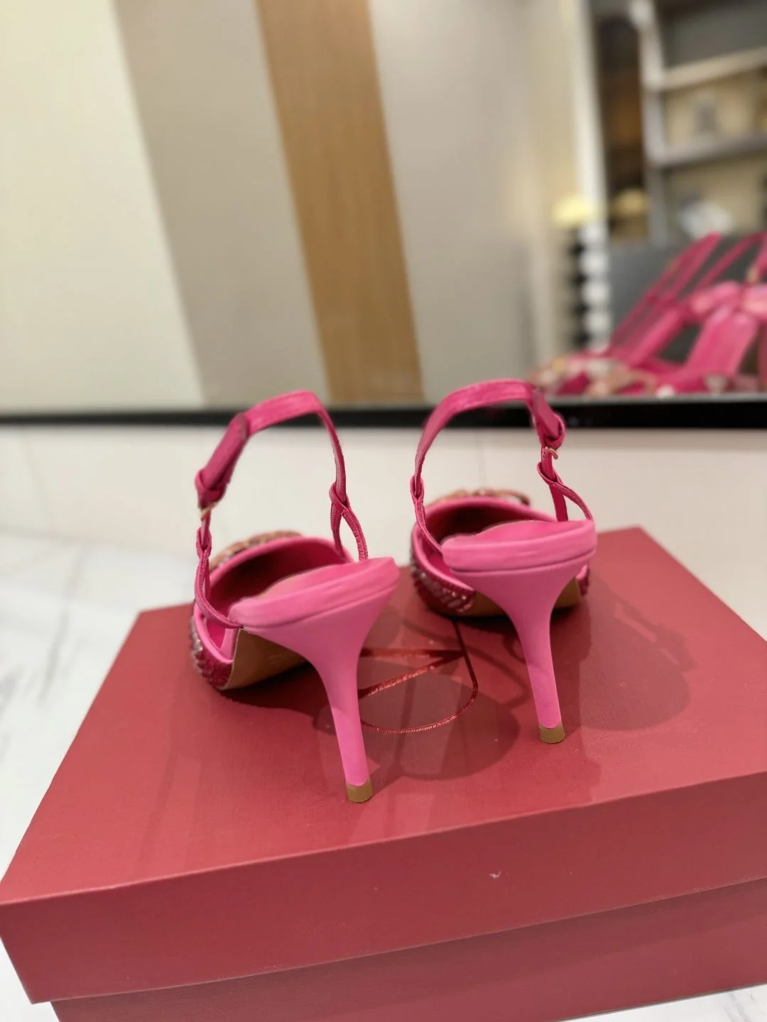 Valentino Sandals GoodFit 35961
