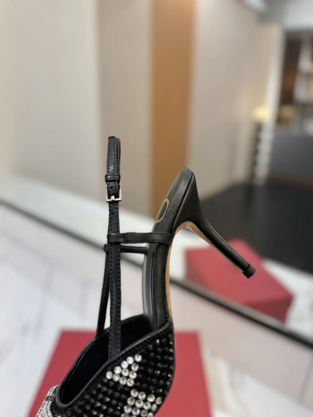 Valentino Sandals AllSeason 35955