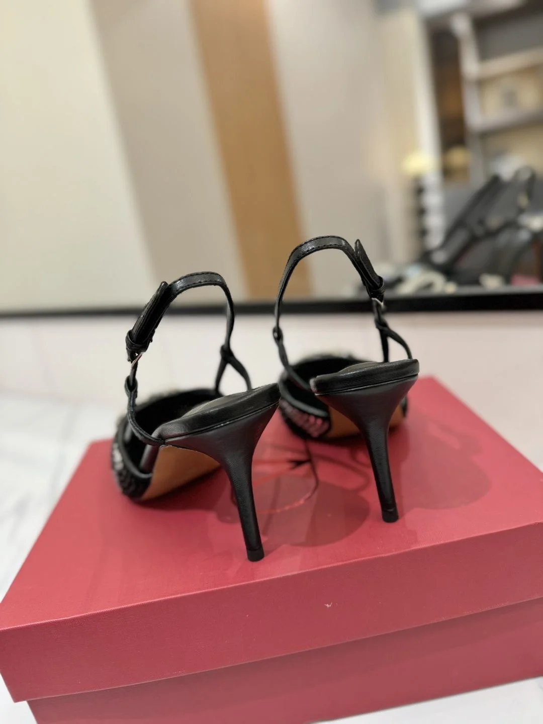 Valentino Sandals AllSeason 35955