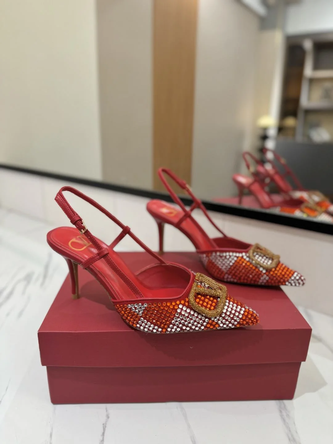 OnTrend Valentino Sandals 35951