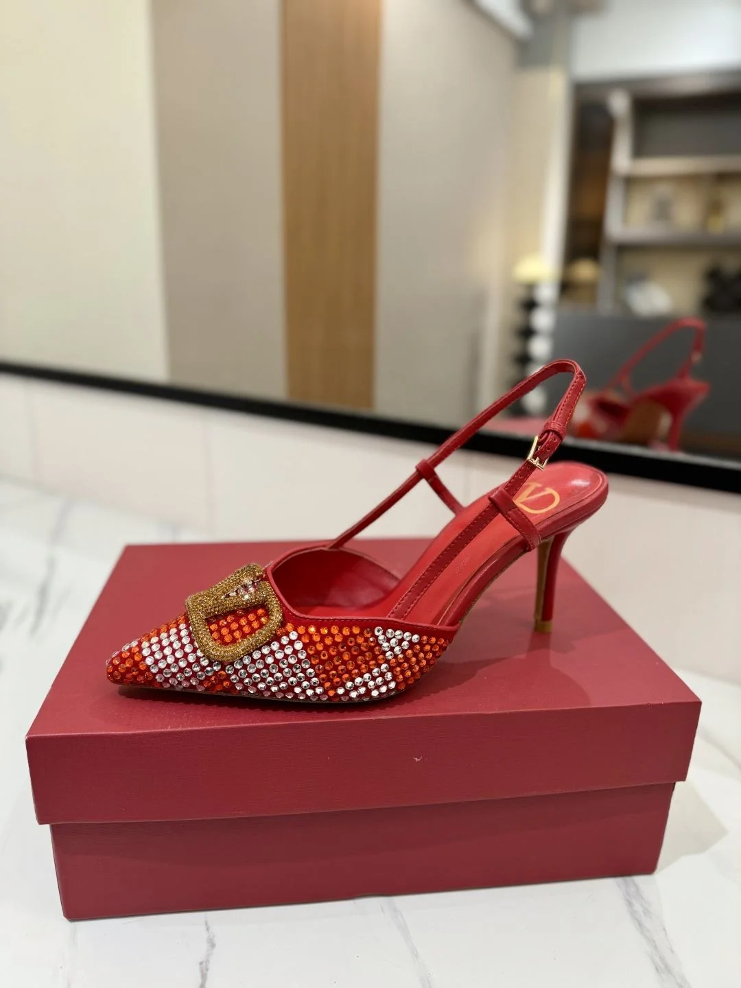OnTrend Valentino Sandals 35951