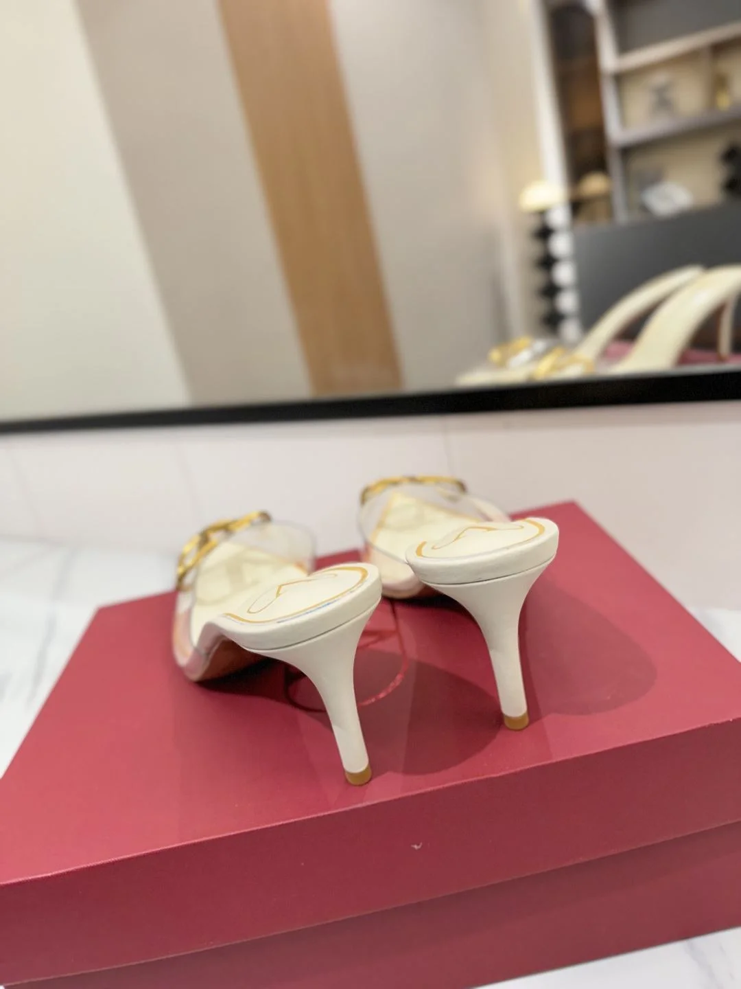 Valentino Sandals Effortless 35950