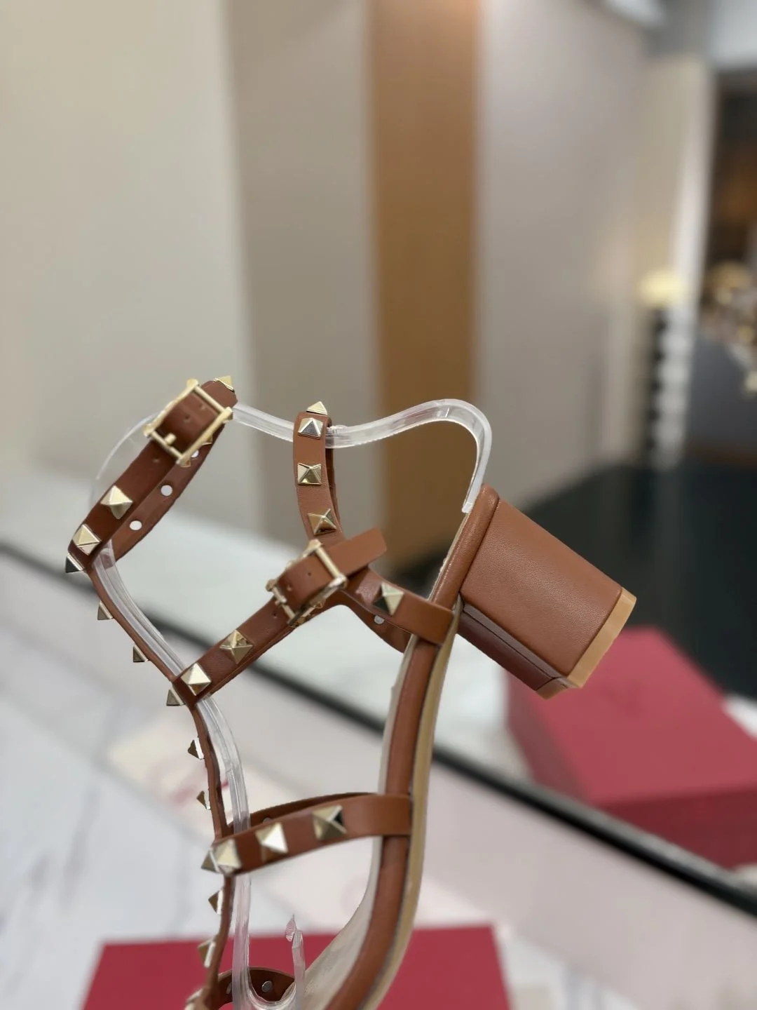 Valentino Sandals Popular 35940