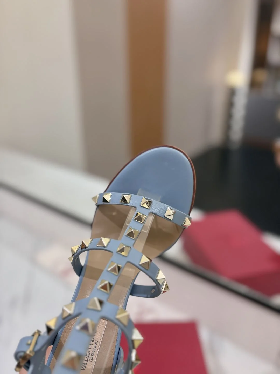 Valentino Sandals TravelReady 35937