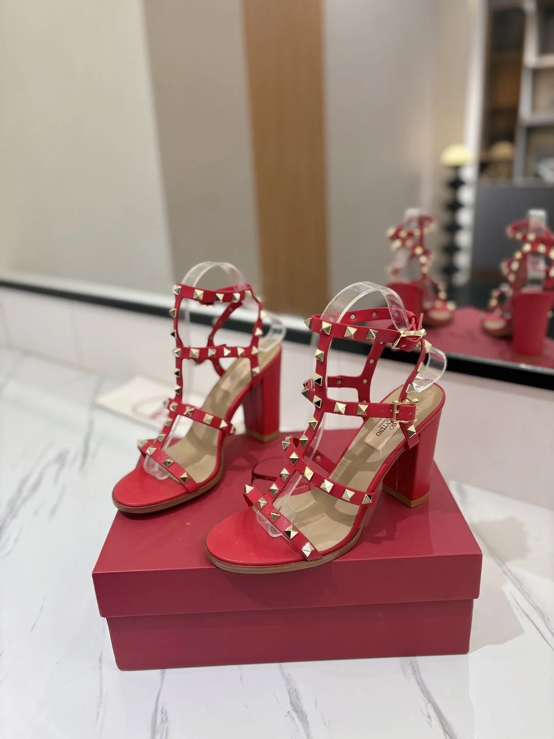 Tailored Valentino Sandals 35936
