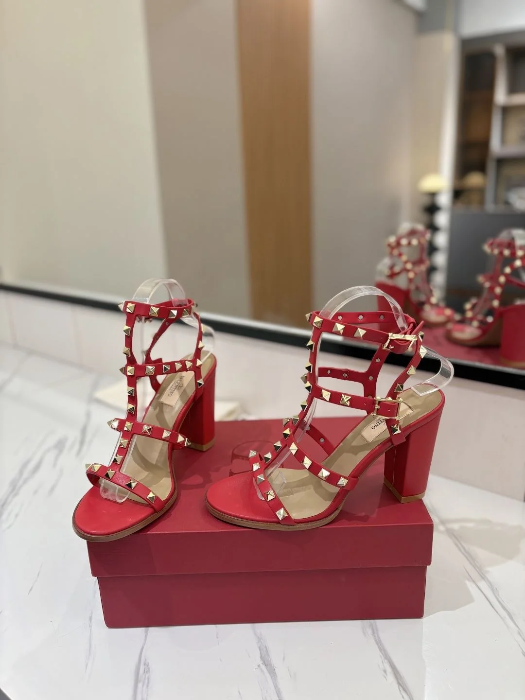 Tailored Valentino Sandals 35936