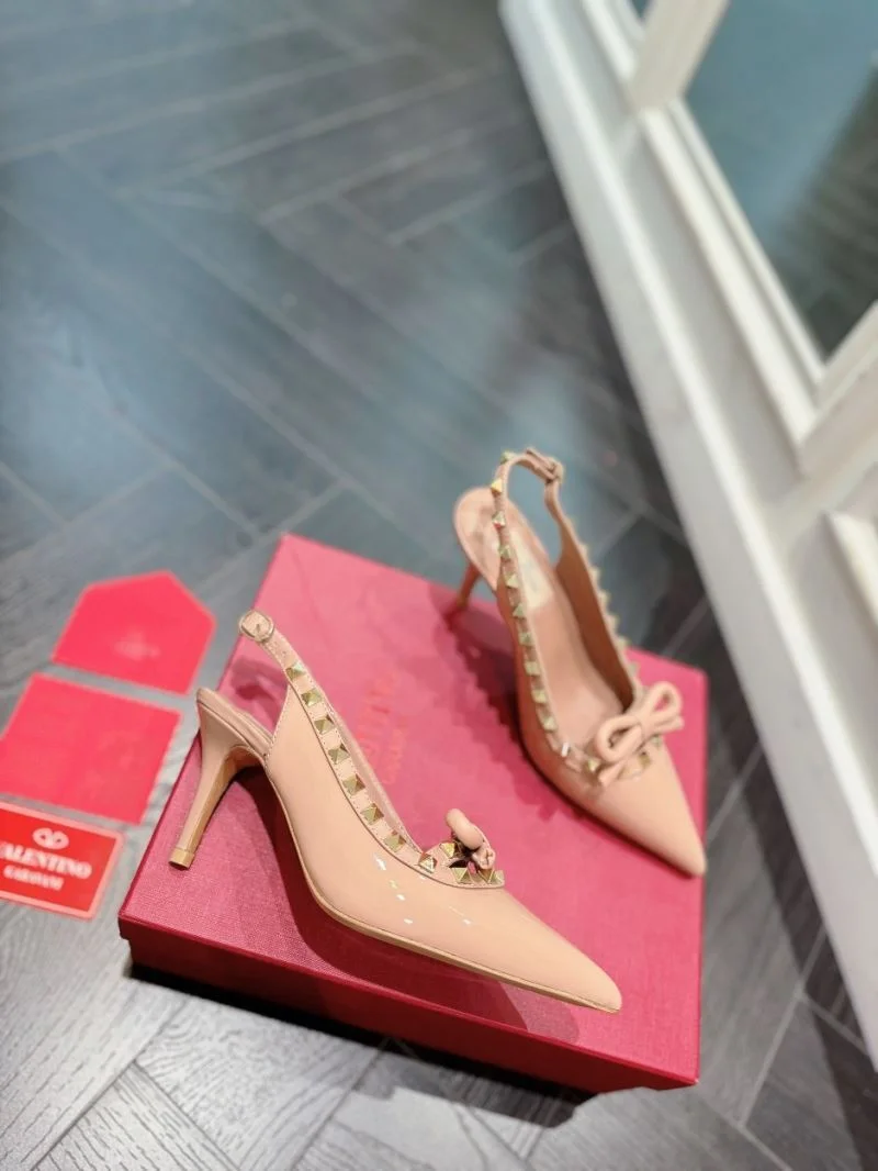 UrbanStyle Valentino Sandals 35929