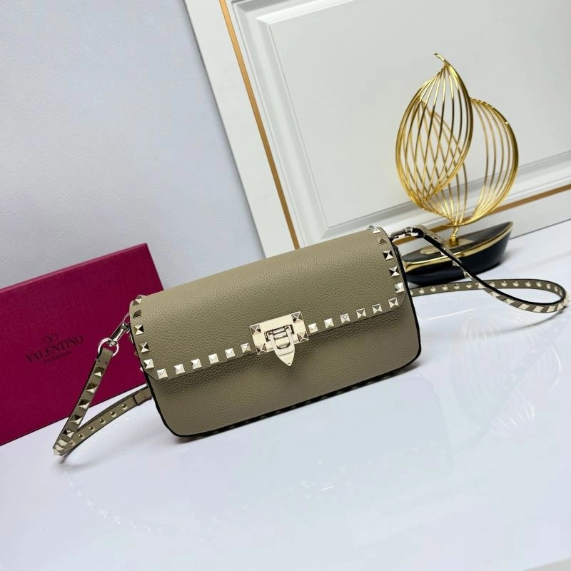 Effortless Valentino Satchel Bags 87117