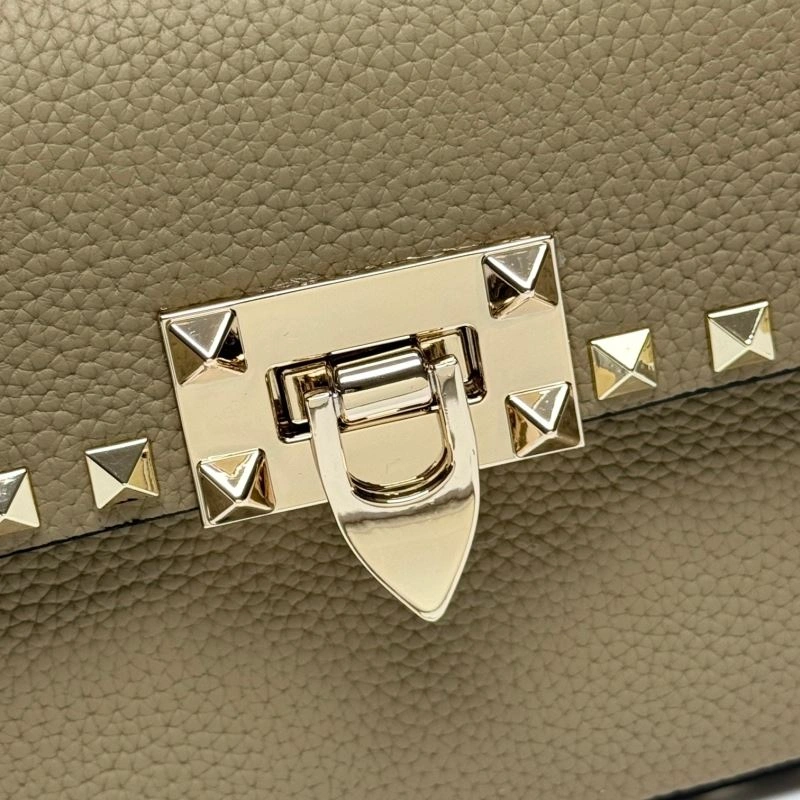 Effortless Valentino Satchel Bags 87117