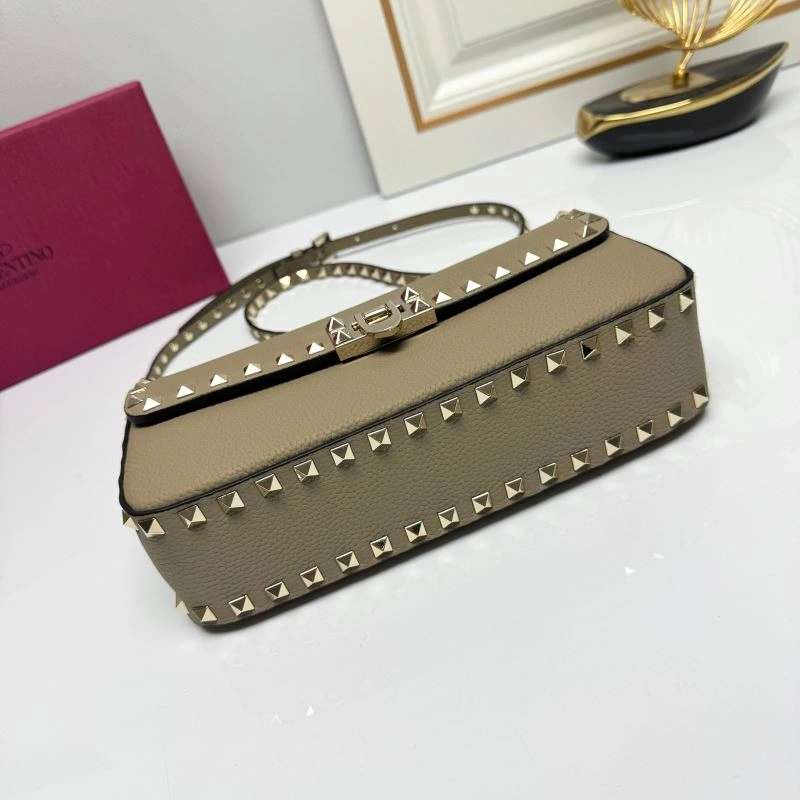 Effortless Valentino Satchel Bags 87117