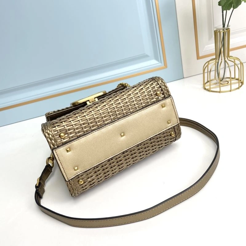 Compact Valentino Satchel Bags 87042