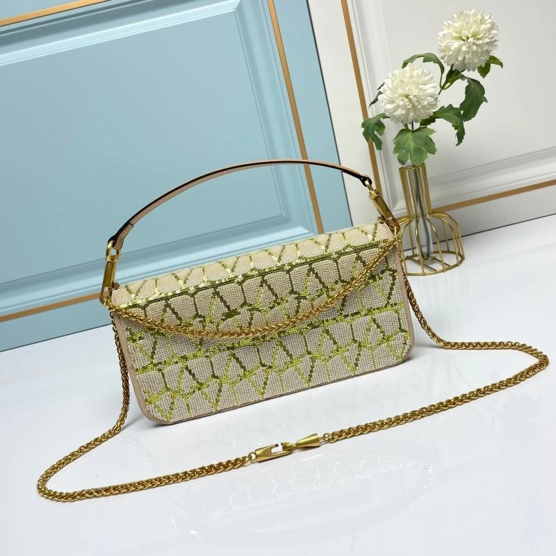 Effortless Valentino Satchel Bags 86872