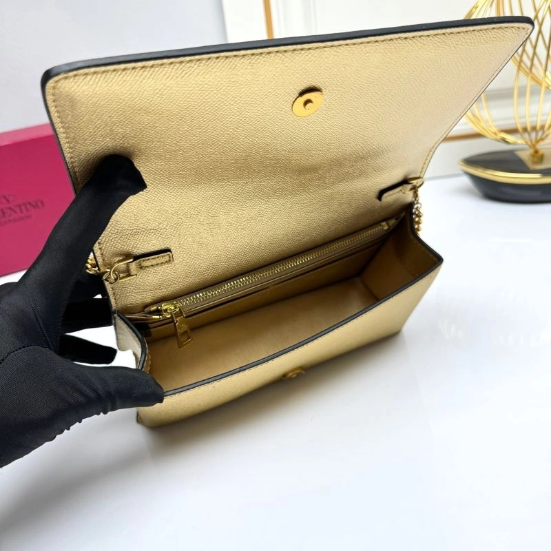Valentino Satchel Bags RelaxedFit 86820