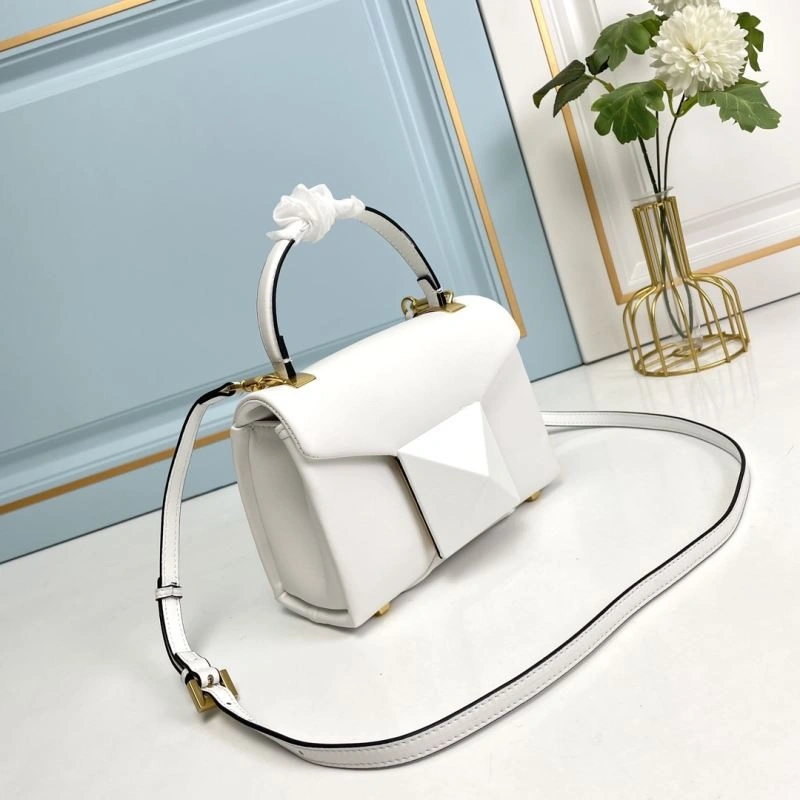 Sophisticated Valentino Satchel Bags 86786