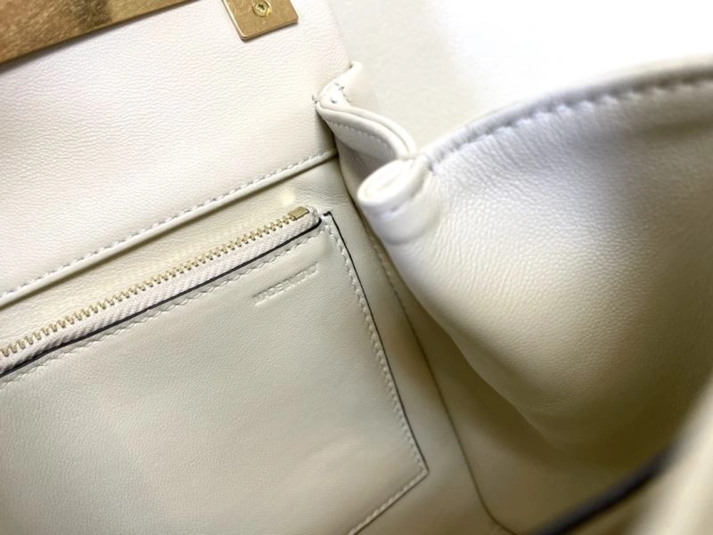 Minimalist Valentino Satchel Bags 60000