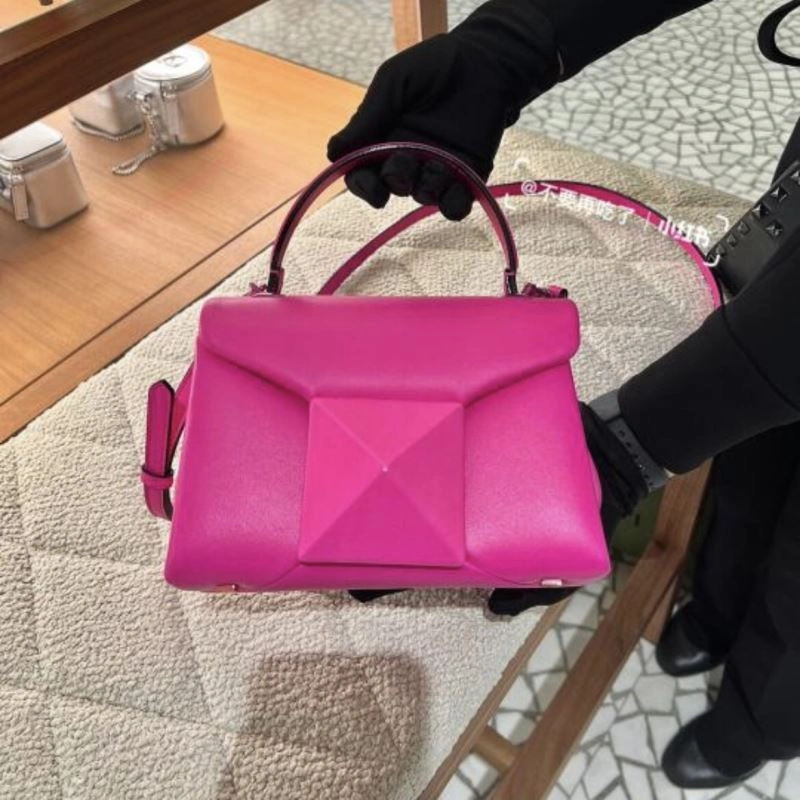 Trendy Valentino Satchel Bags 60008