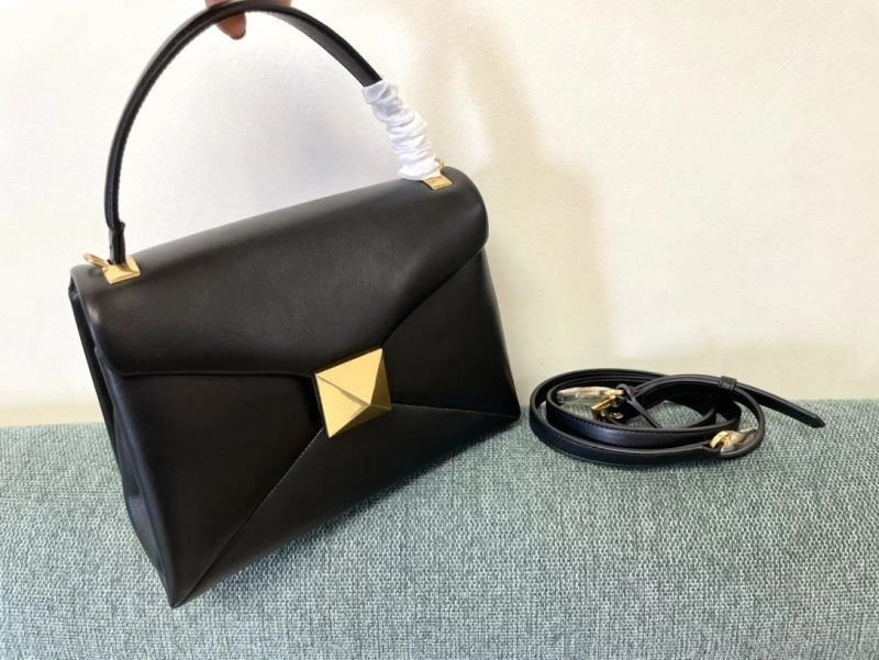 RelaxedFit Valentino Satchel Bags 59999