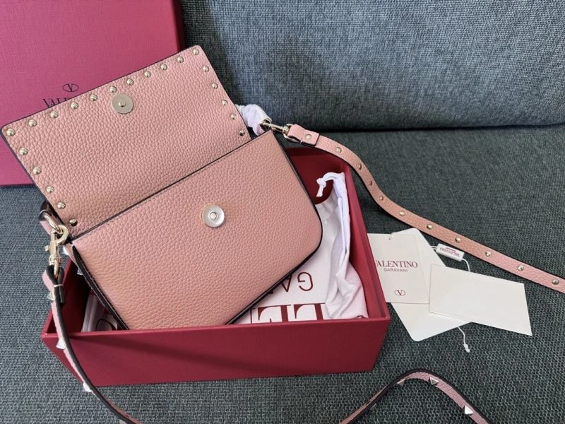 Effortless Valentino Satchel Bags 59931