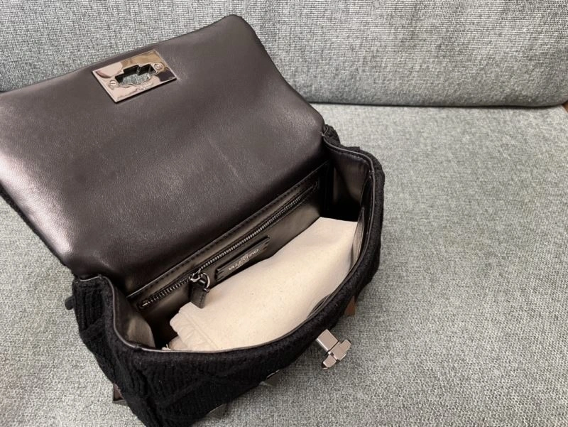 Tailored Valentino Satchel Bags 59850