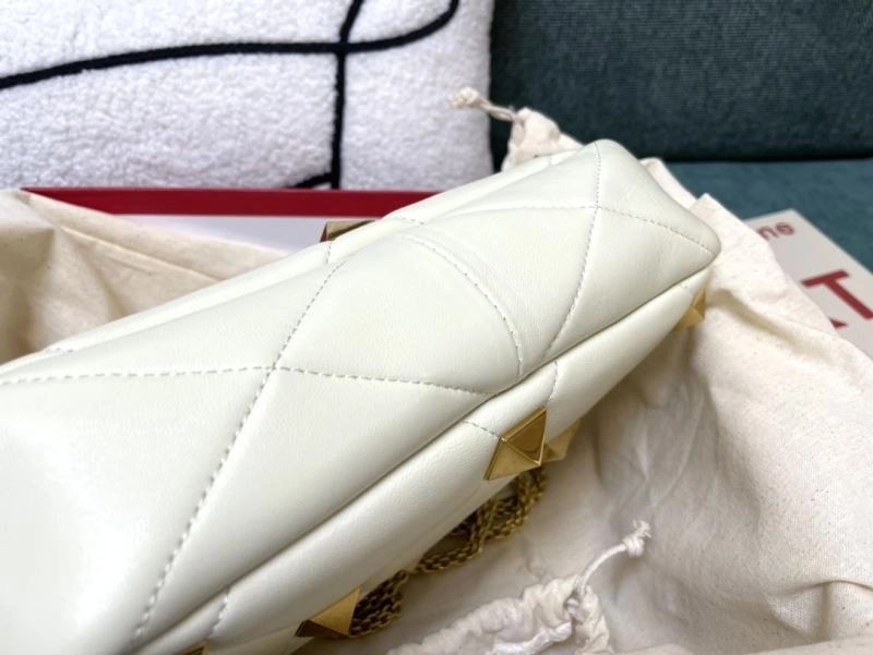 Valentino Satchel Bags Refined 59847