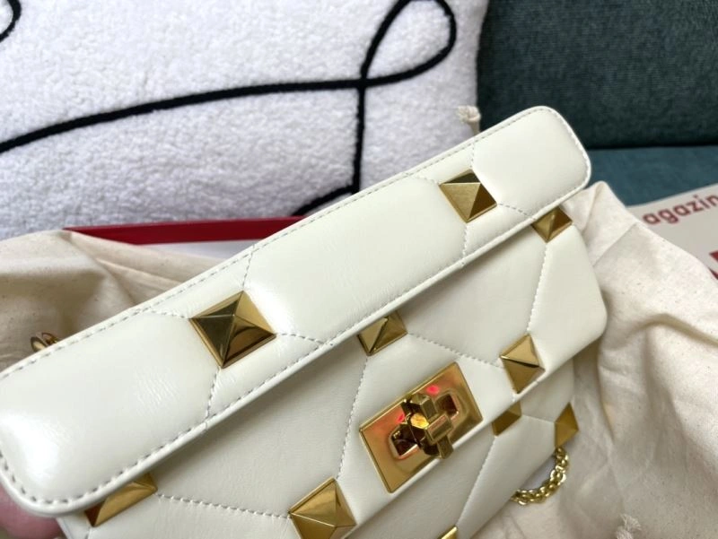 Valentino Satchel Bags Refined 59847