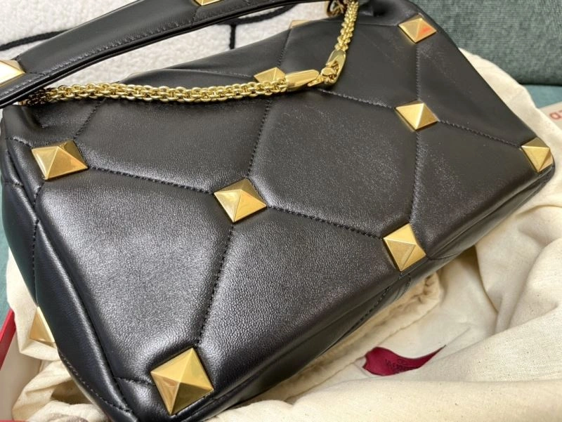 Breathable Valentino Satchel Bags 59805