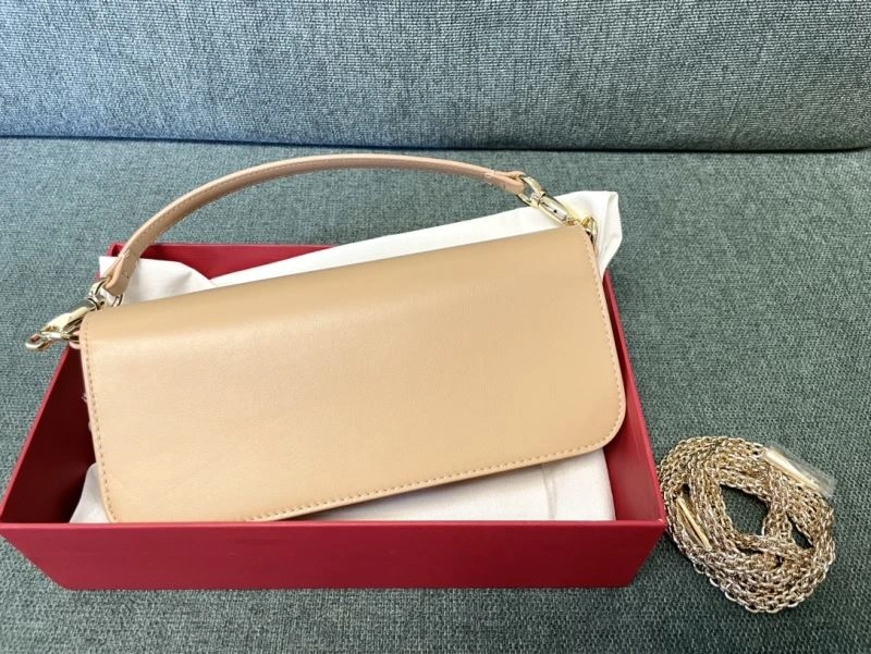 Valentino Satchel Bags Elegant 59761