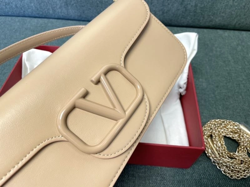 Valentino Satchel Bags Elegant 59761