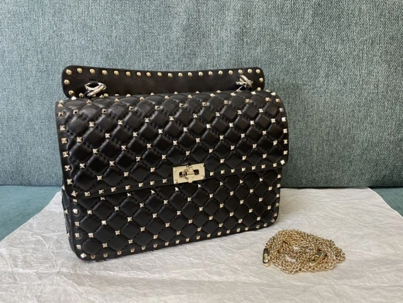 Resilient Valentino Satchel Bags 59697