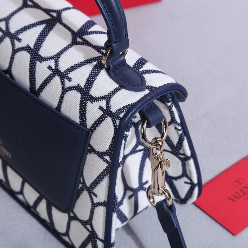 Valentino Satchel Bags Modern 59660