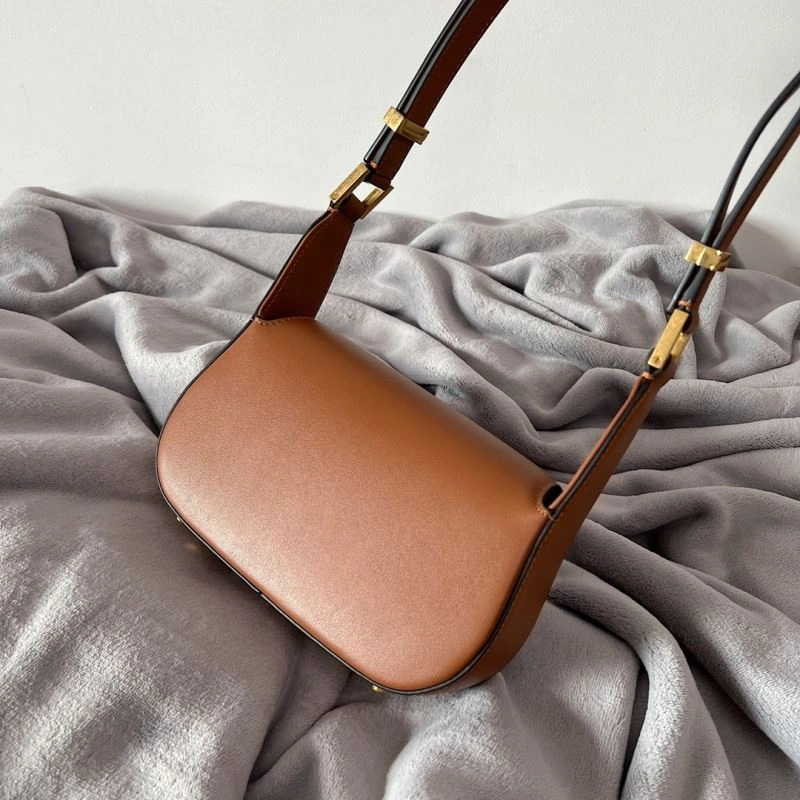 Compact Valentino Satchel Bags 59666
