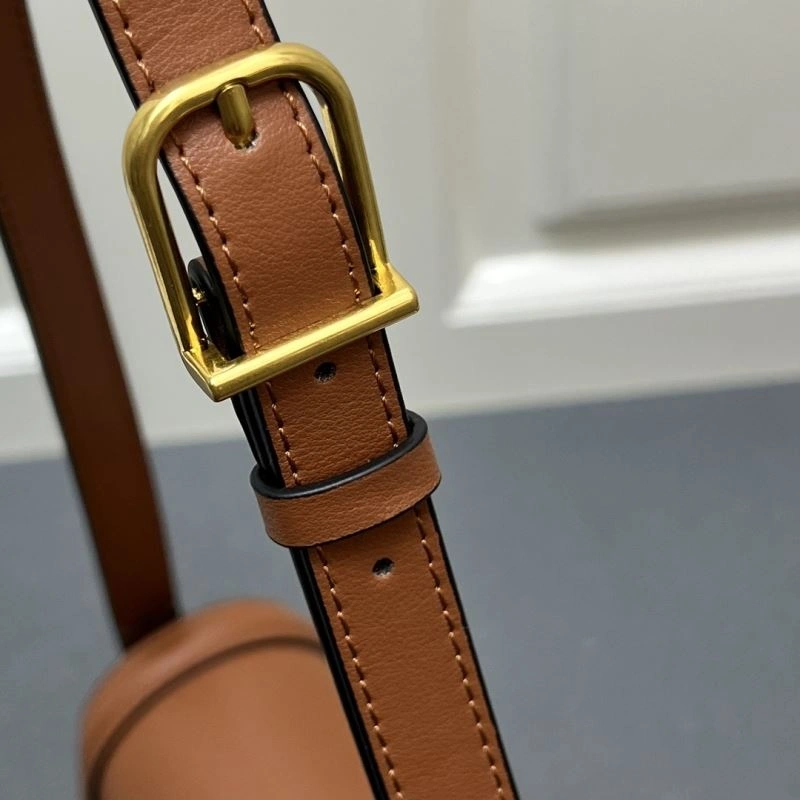 Valentino Satchel Bags Neat 82366