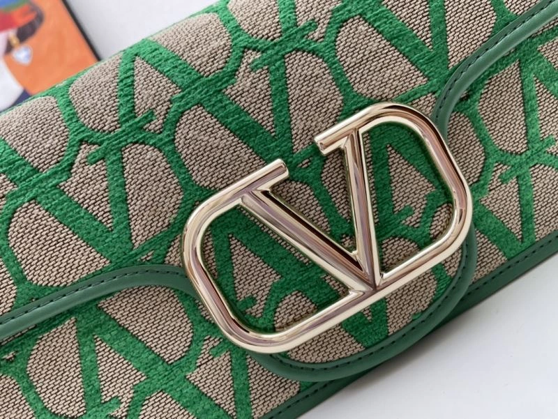 EyeCatching Valentino Satchel Bags 82156