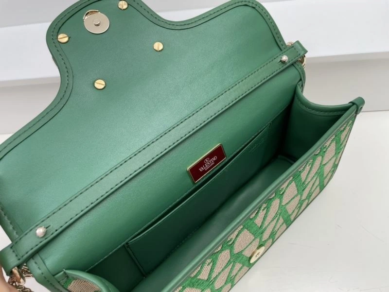 EyeCatching Valentino Satchel Bags 82156