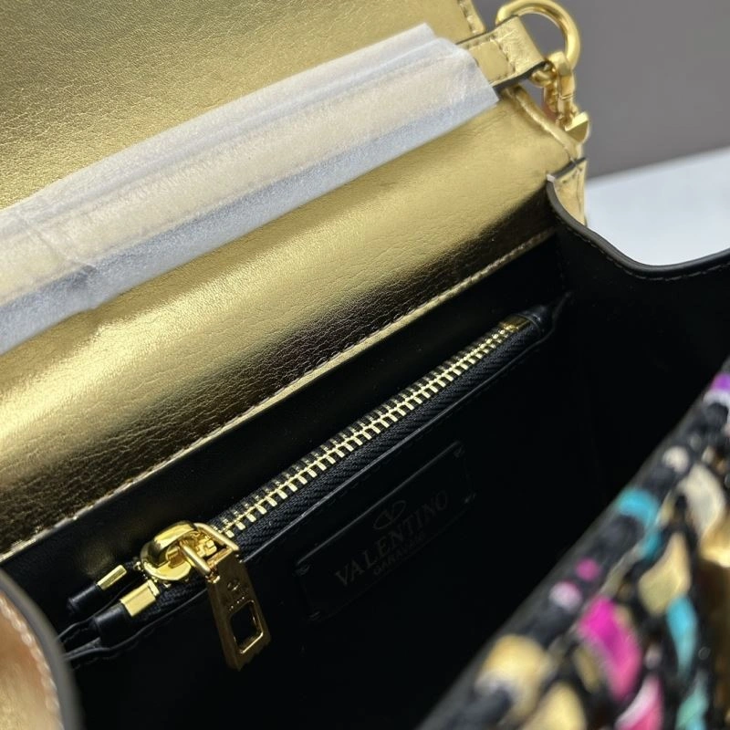 Valentino Satchel Bags FreshLook 82010