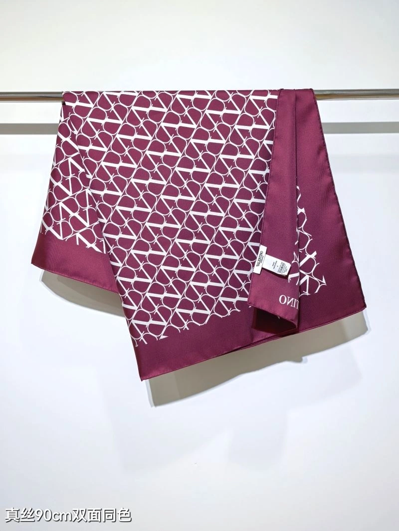 Lightweight Valentino Scarf 270831